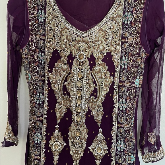 purple pakistani wedding formal dress - Picture 4 of 5